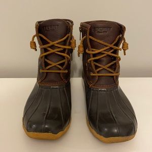 Sperry boots only worn a few times!!